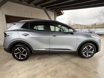 Kia Sportage 1.6 T-GDI HEV 6AT 4x2 Style