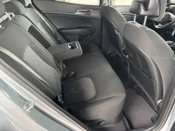 Kia Sportage 1.6 T-GDI HEV 6AT 4x2 Style