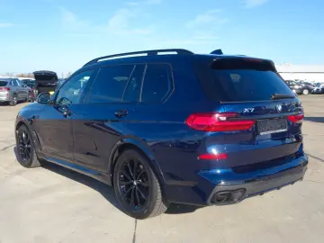 BMW X7 340PS Autm. xDrive40d 6-Si AHK B&O Pano