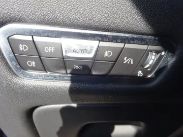 BMW X7 340PS Autm. xDrive40d 6-Si AHK B&O Pano