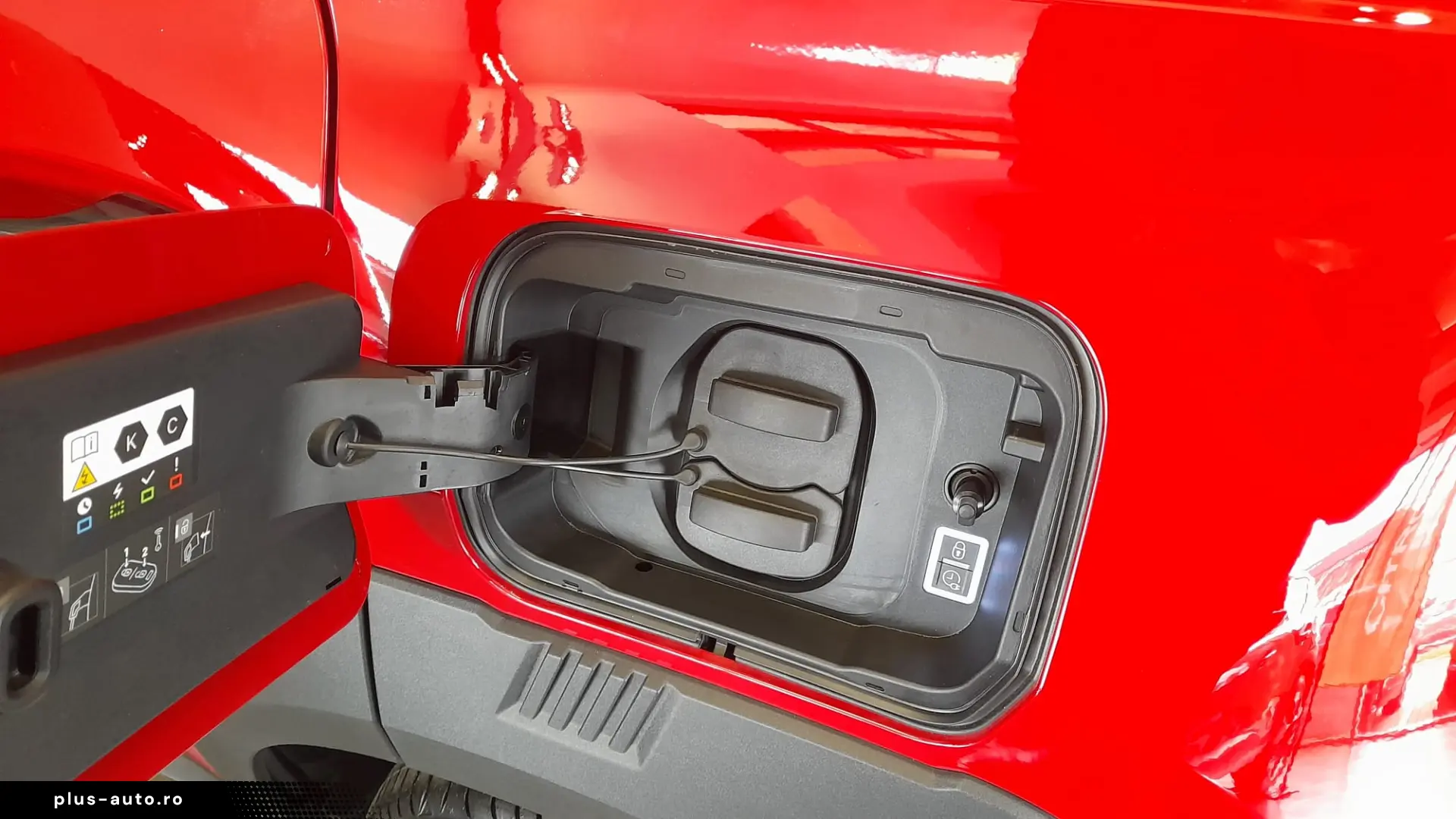 Fiat Grande Panda BEV 44kw RED