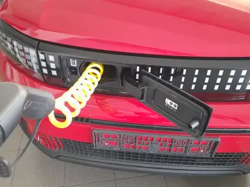 Fiat Grande Panda BEV 44kw RED