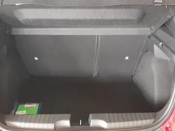 Fiat Grande Panda BEV 44kw RED