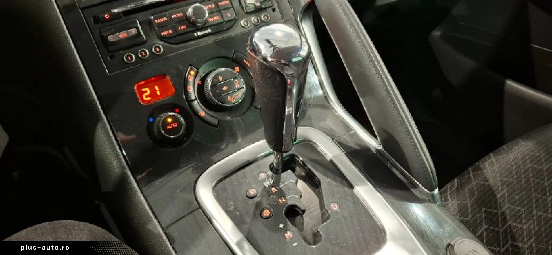 PEUGEOT 3008 Business-Line BlueHDi 120 EAT6 St.&Start