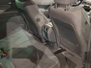 PEUGEOT 3008 Business-Line BlueHDi 120 EAT6 St.&Start