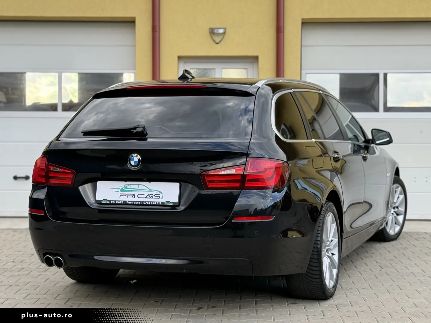 2.0d   xDrive   Automat   525d   Garantie   Finantare