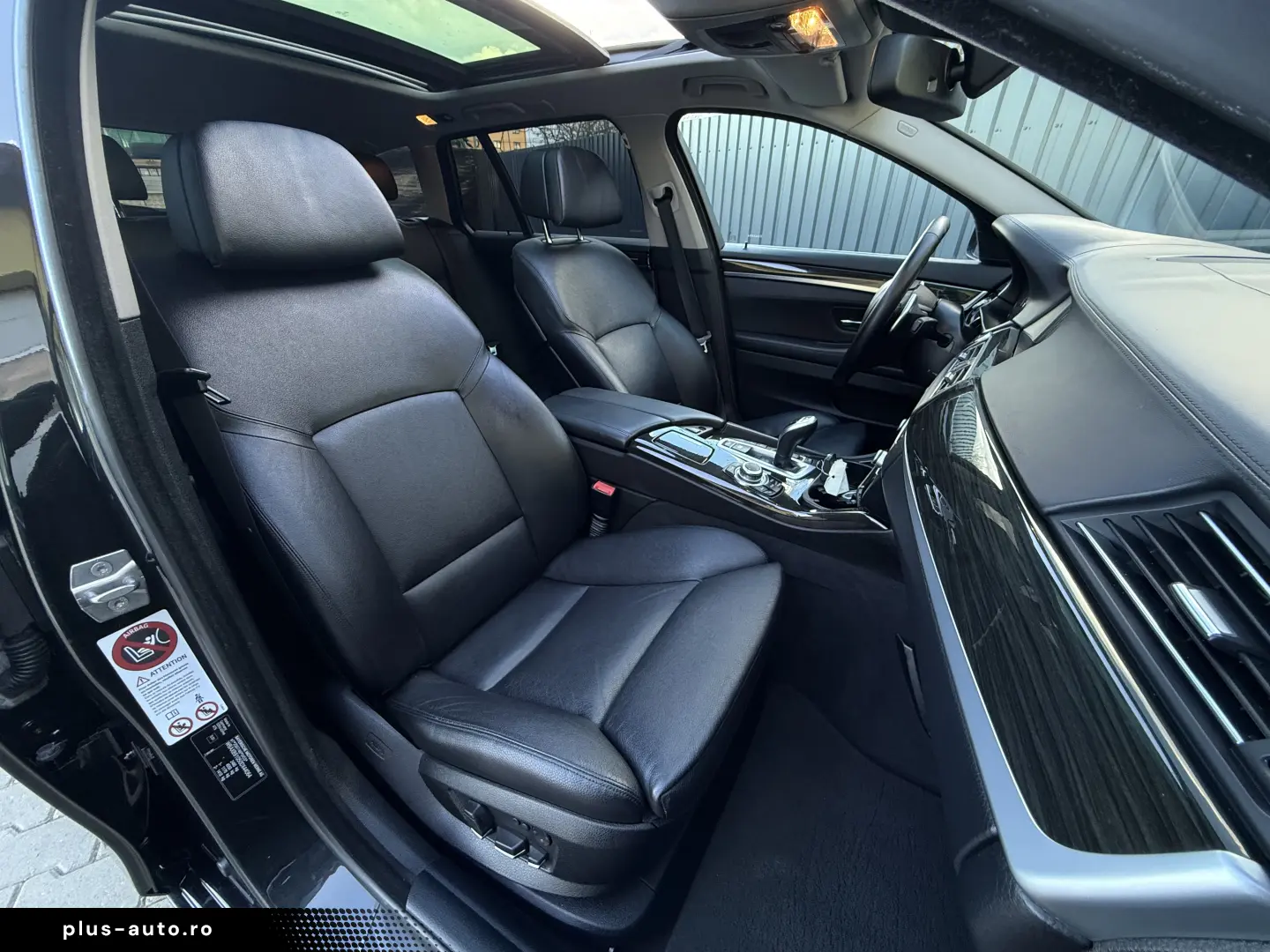 2.0d   xDrive   Automat   525d   Garantie   Finantare