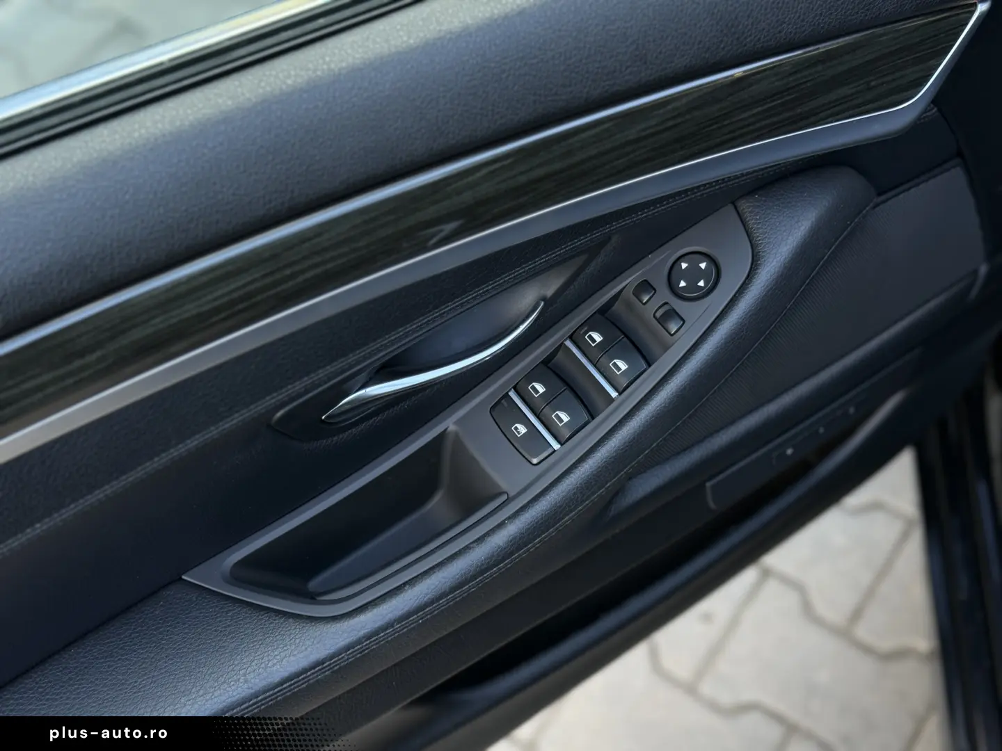 2.0d   xDrive   Automat   525d   Garantie   Finantare