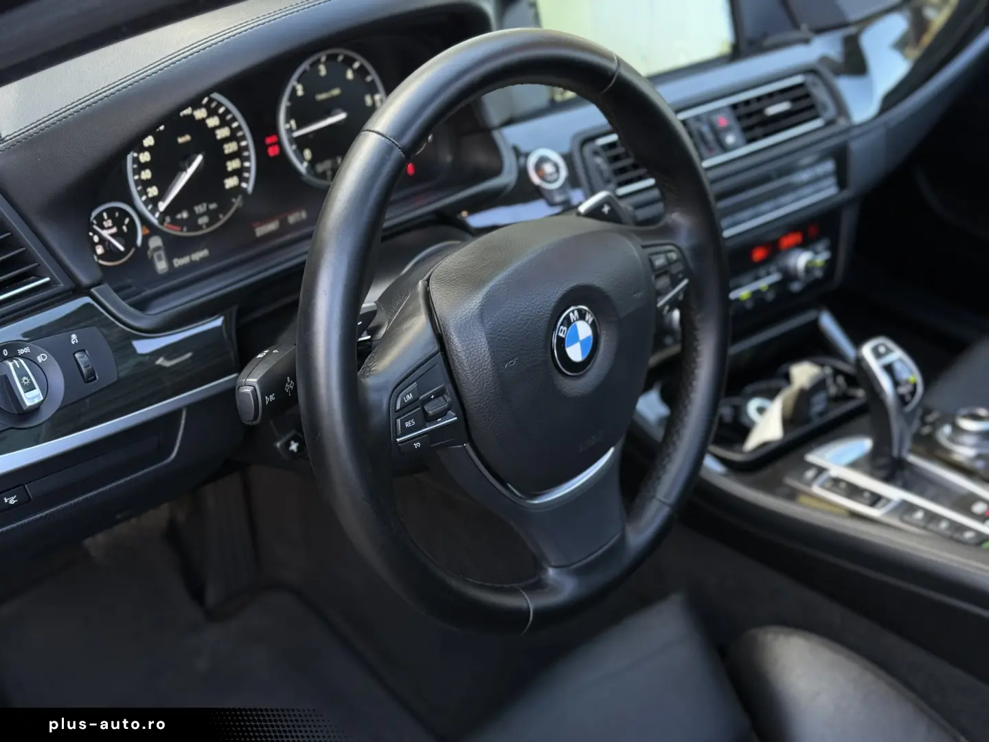 2.0d   xDrive   Automat   525d   Garantie   Finantare