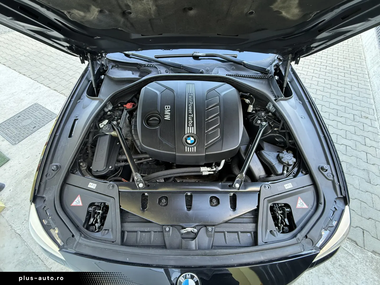 2.0d   xDrive   Automat   525d   Garantie   Finantare