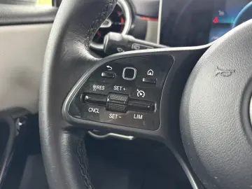 Mercedes-Benz A 180 d 7G-DCT