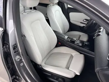 Mercedes-Benz A 180 d 7G-DCT