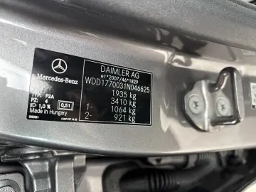 Mercedes-Benz A 180 d 7G-DCT