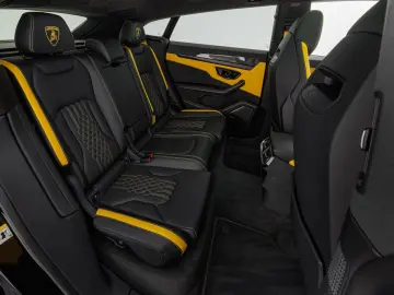 LAMBORGHINI Urus SE