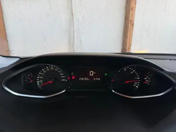 Peugeot 308 1.6 HDi 120 CP Euro 6   Garantie   Rate