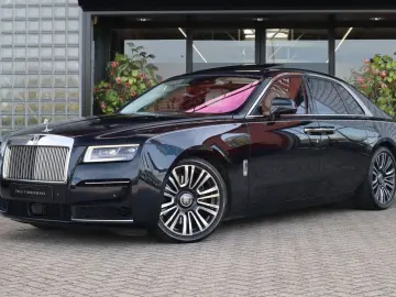 ROLLS ROYCE Ghost 6.75 V12   Massagestoelen  Panoramadak  St
