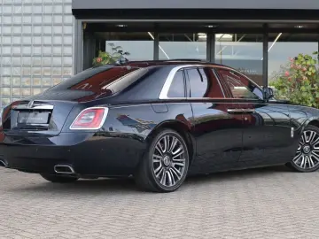 ROLLS ROYCE Ghost 6.75 V12   Massagestoelen  Panoramadak  St