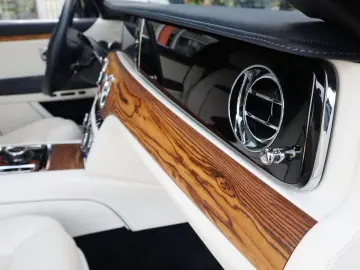 ROLLS ROYCE Ghost 6.75 V12   Massagestoelen  Panoramadak  St