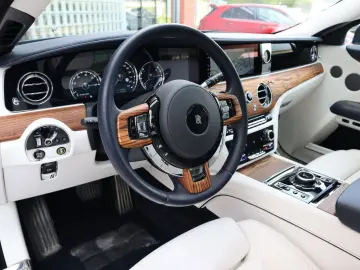 ROLLS ROYCE Ghost 6.75 V12   Massagestoelen  Panoramadak  St