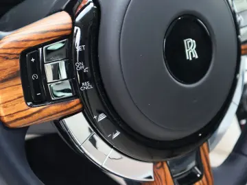 ROLLS ROYCE Ghost 6.75 V12   Massagestoelen  Panoramadak  St