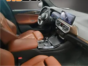 BMW X3 xDrive Hybrid Plug-In