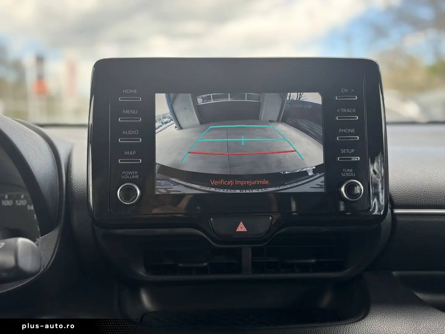 Toyota Yaris 1.5 VVT-i HSD Dynamic