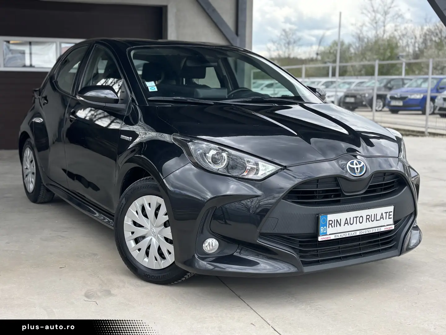 Toyota Yaris 1.5 VVT-i HSD Dynamic