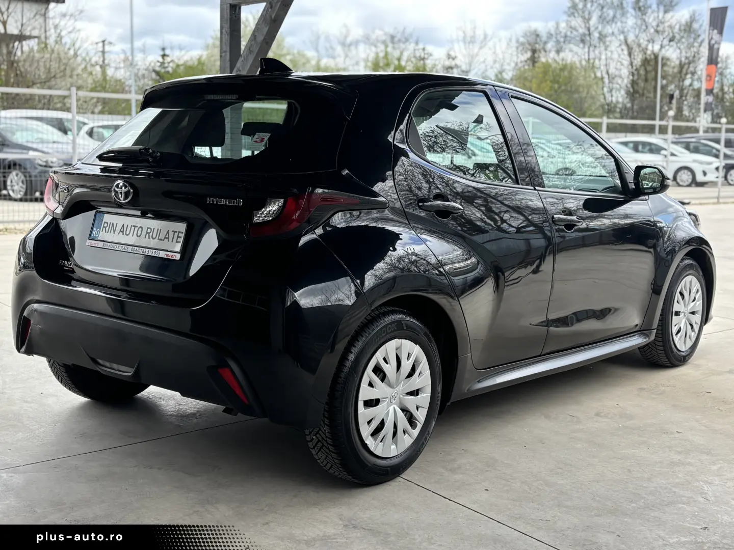 Toyota Yaris 1.5 VVT-i HSD Dynamic