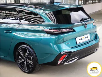 Peugeot 308 GT Allure 130 Virtual 3D