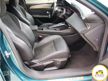 Peugeot 308 GT Allure 130 Virtual 3D