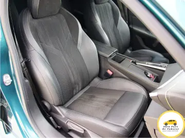 Peugeot 308 GT Allure 130 Virtual 3D