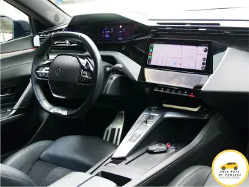 Peugeot 308 GT Allure 130 Virtual 3D