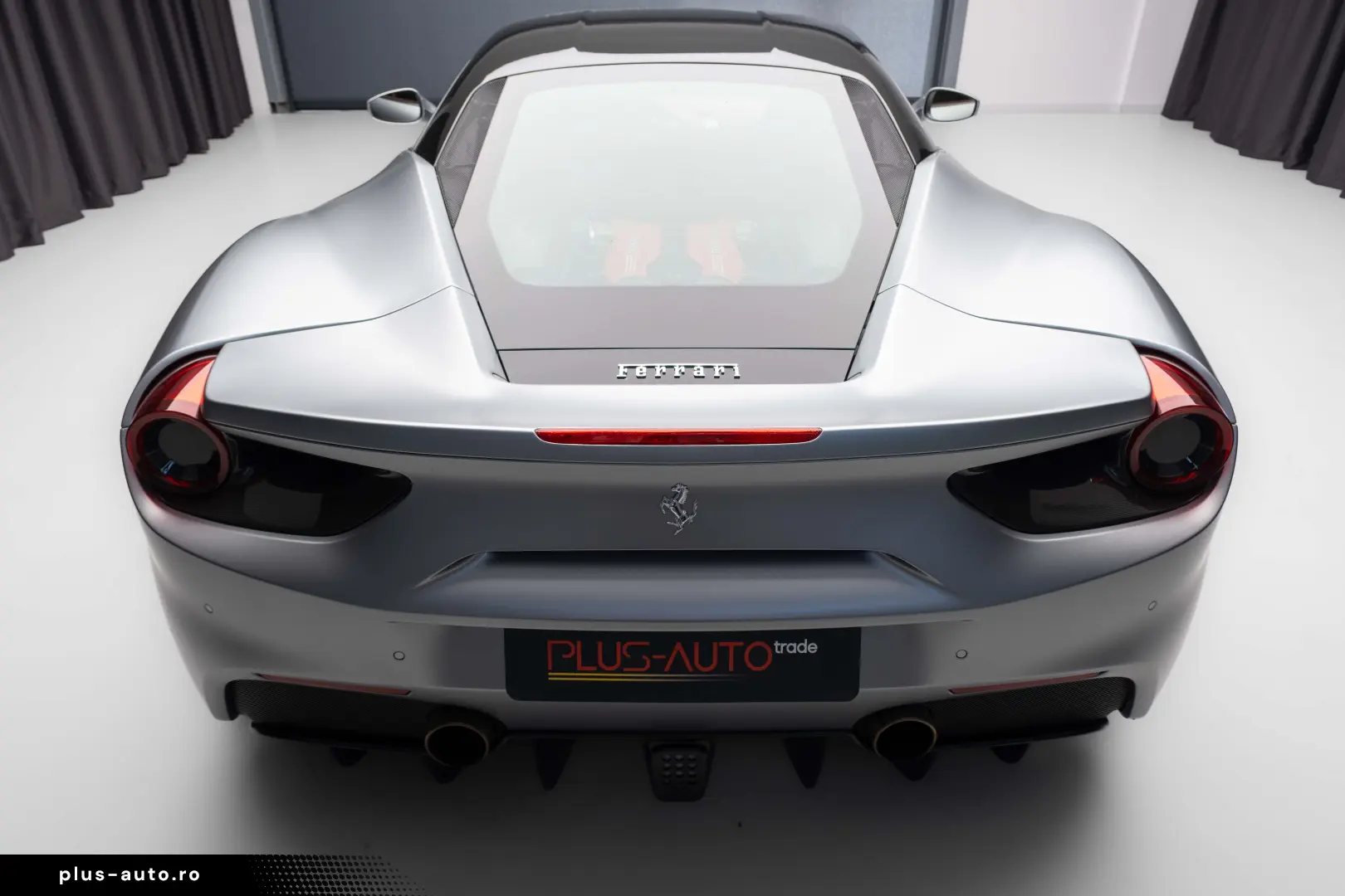 Ferrari 488 GTB LIFT JBL Camera Daytona Seats