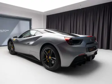 Ferrari 488 GTB LIFT JBL Camera Daytona Seats