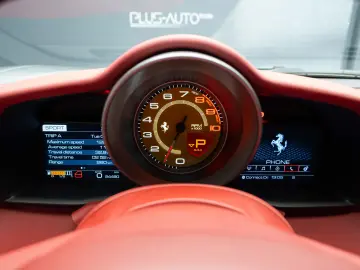 Ferrari 488 GTB LIFT JBL Camera Daytona Seats