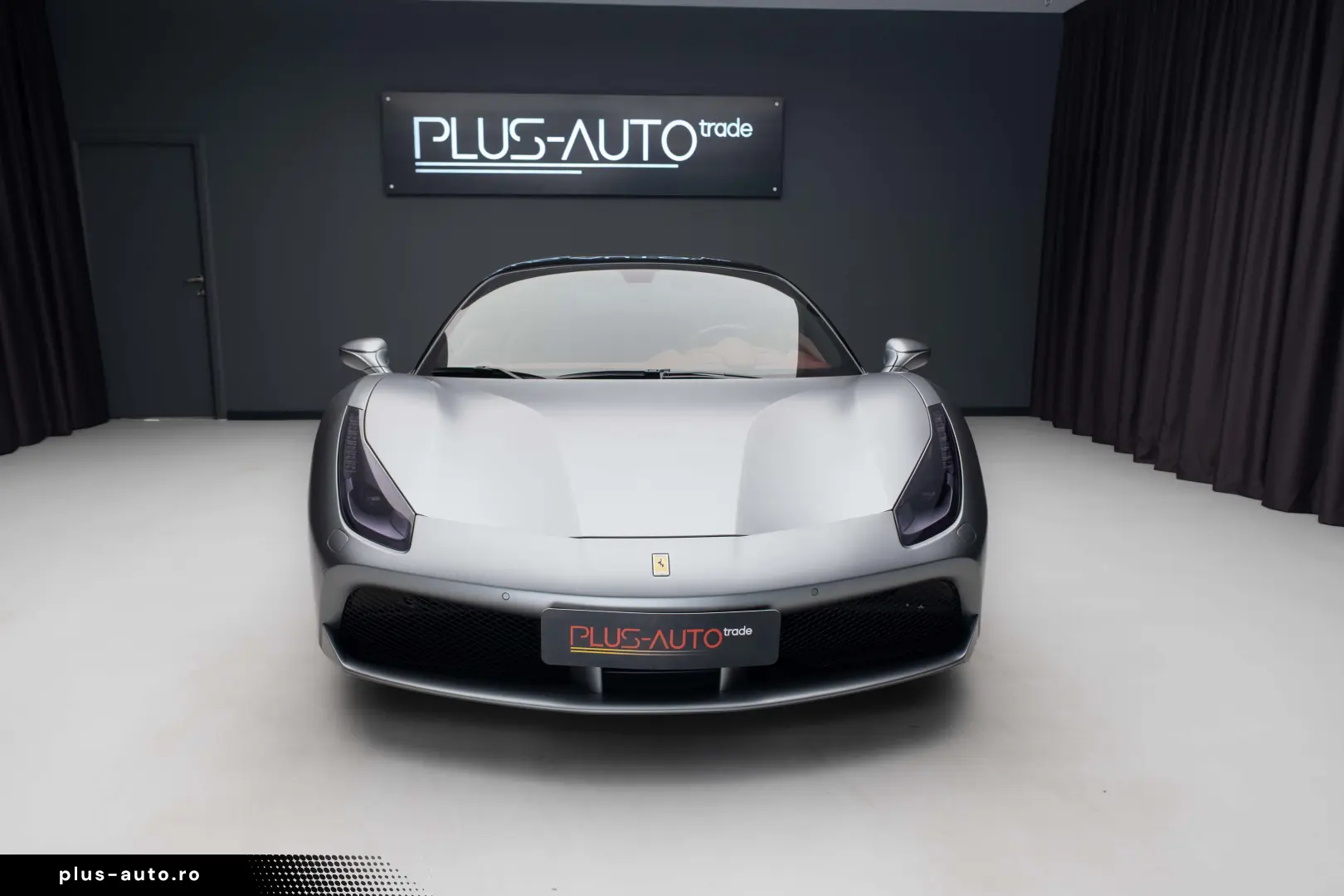 Ferrari 488 GTB LIFT JBL Camera Daytona Seats