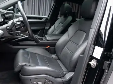 Porsche Cayenne S E-Hybrid Facelift   Bose   TV  Garantie