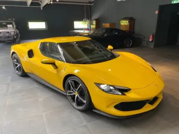 Ferrari 296 GTB Giallo Daytona Kamr