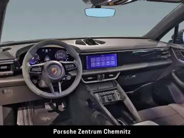 PORSCHE Macan 4 Electric