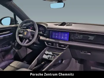 PORSCHE Macan 4 Electric