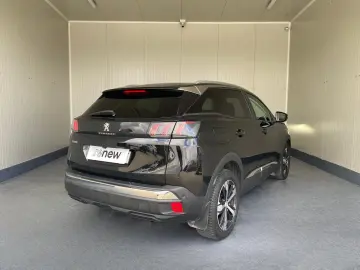 PEUGEOT 3008 1.2 PureTech 130CP Allure Pack EAT8 S&S