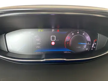 PEUGEOT 3008 1.2 PureTech 130CP Allure Pack EAT8 S&S