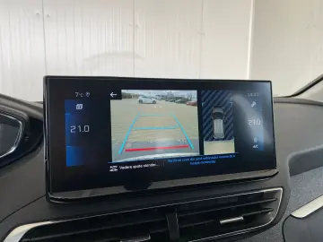 PEUGEOT 3008 1.2 PureTech 130CP Allure Pack EAT8 S&S