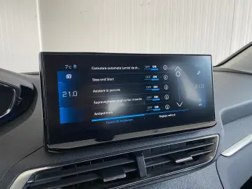 PEUGEOT 3008 1.2 PureTech 130CP Allure Pack EAT8 S&S