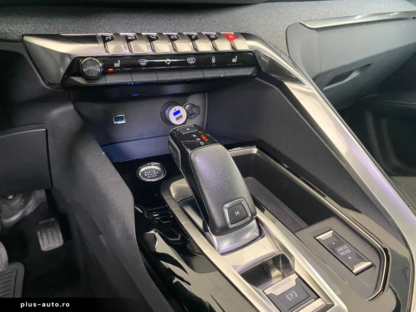 PEUGEOT 3008 1.2 PureTech 130CP Allure Pack EAT8 S&S