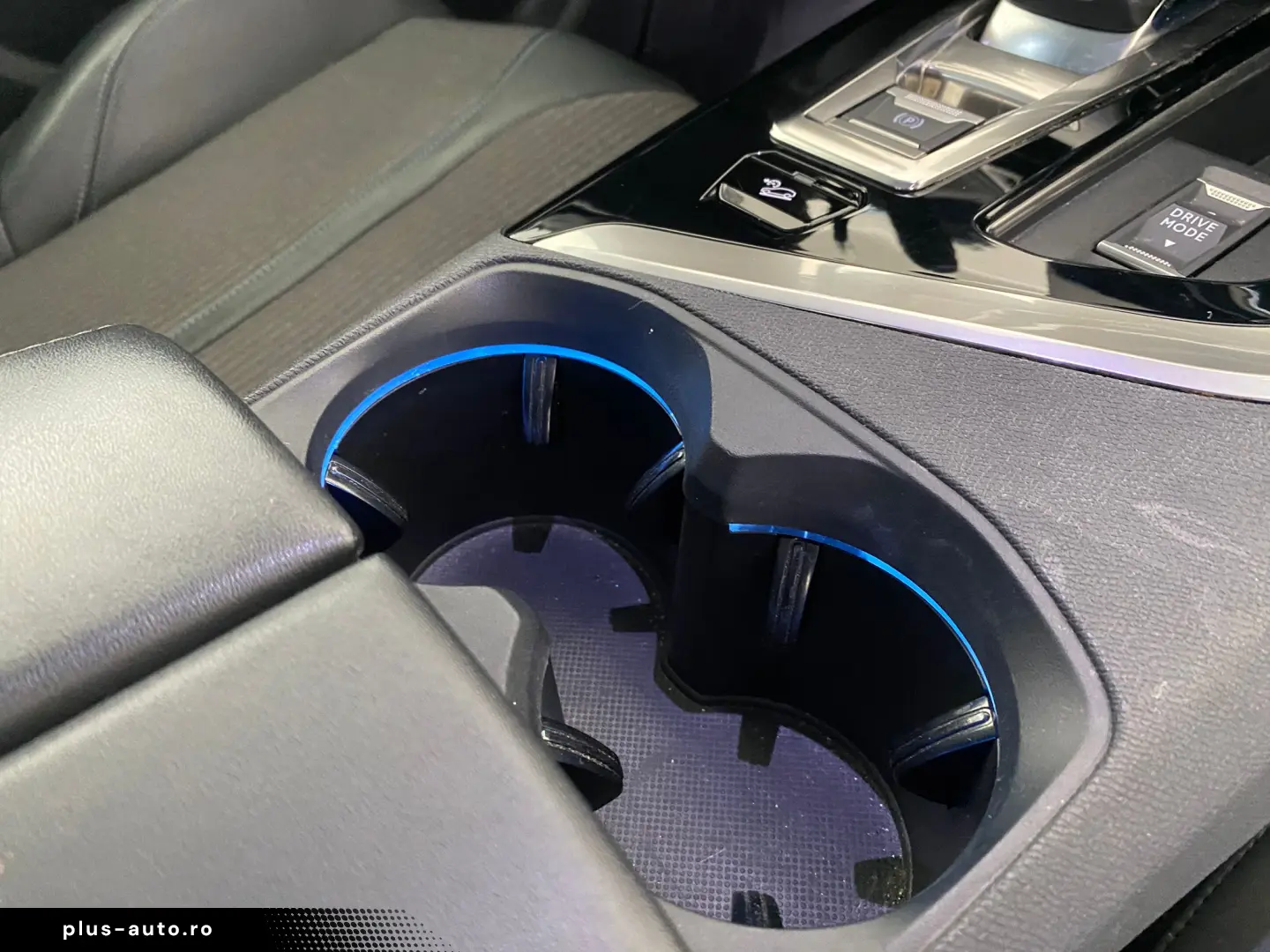 PEUGEOT 3008 1.2 PureTech 130CP Allure Pack EAT8 S&S