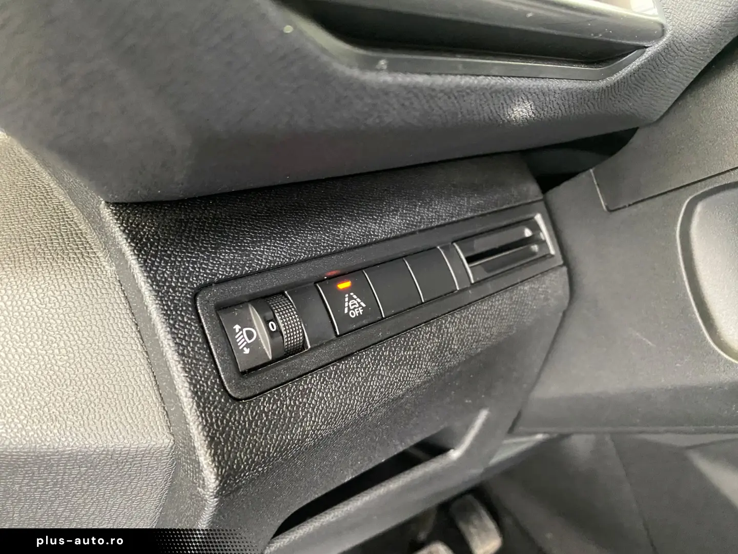 PEUGEOT 3008 1.2 PureTech 130CP Allure Pack EAT8 S&S