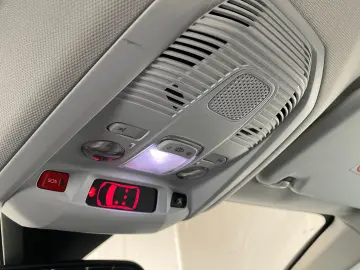 PEUGEOT 3008 1.2 PureTech 130CP Allure Pack EAT8 S&S