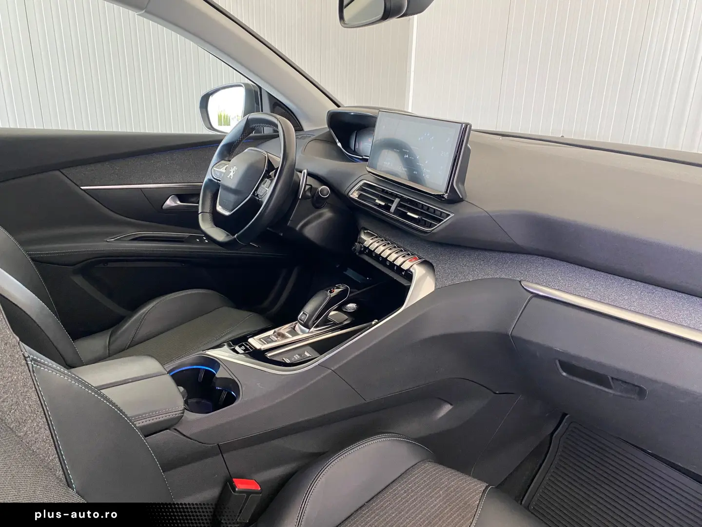 PEUGEOT 3008 1.2 PureTech 130CP Allure Pack EAT8 S&S