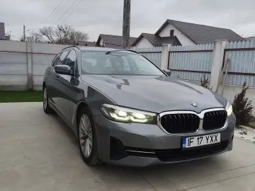 BMW Seria 5 Aut. Touring 530e